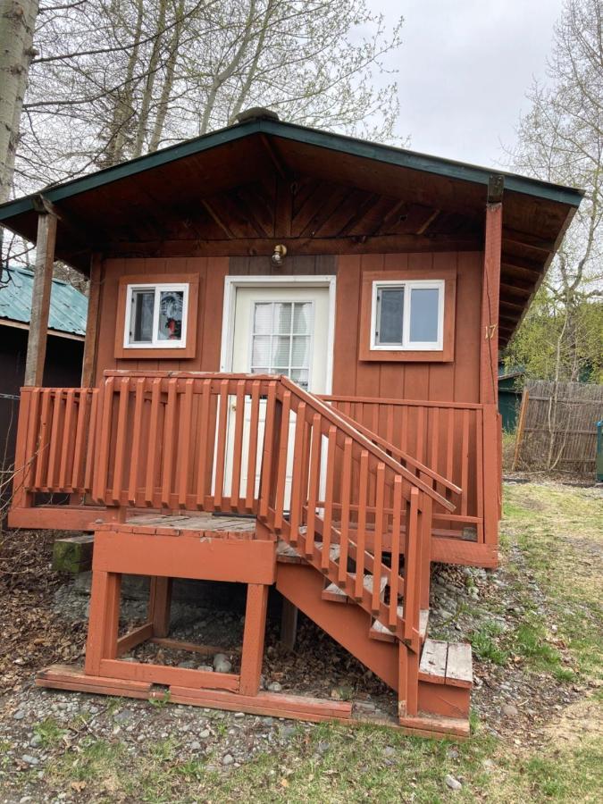 Gwin'S Lodge & Roadhouse Cooper Landing Exterior foto